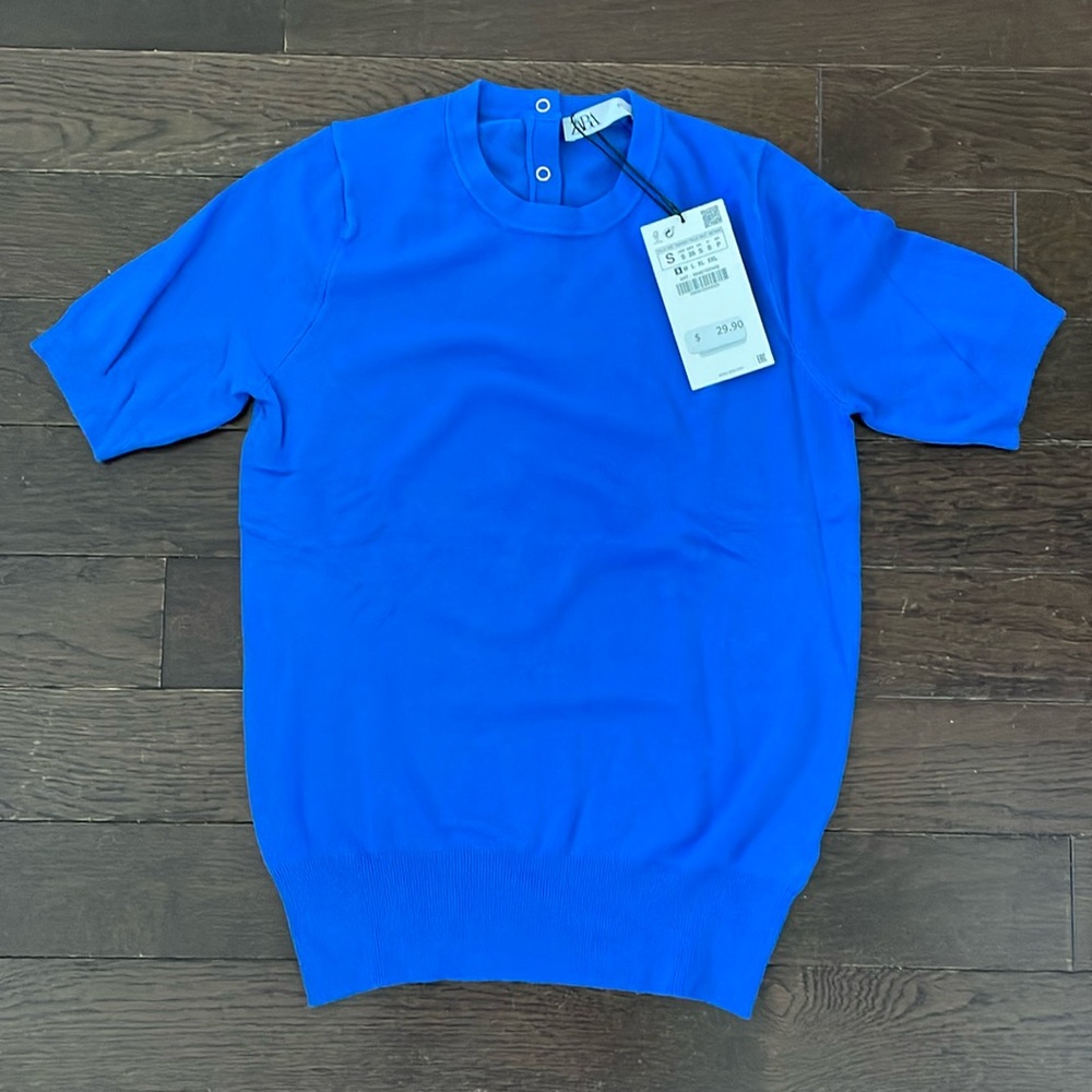 Zara sweater in blue. Size small. New with tags.